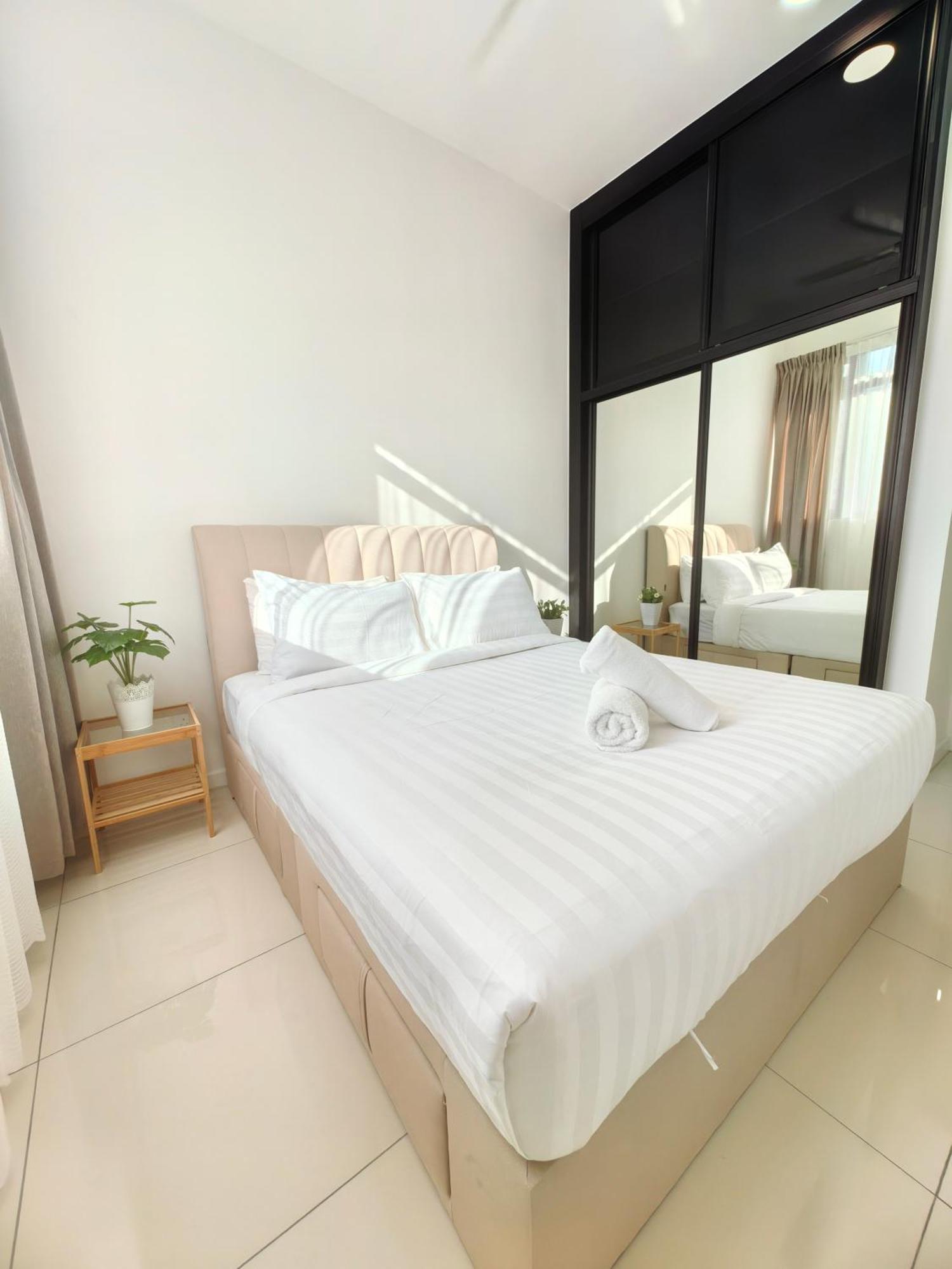 Chambers Residence Klcc Service Suites Kuala Lumpur Exteriör bild