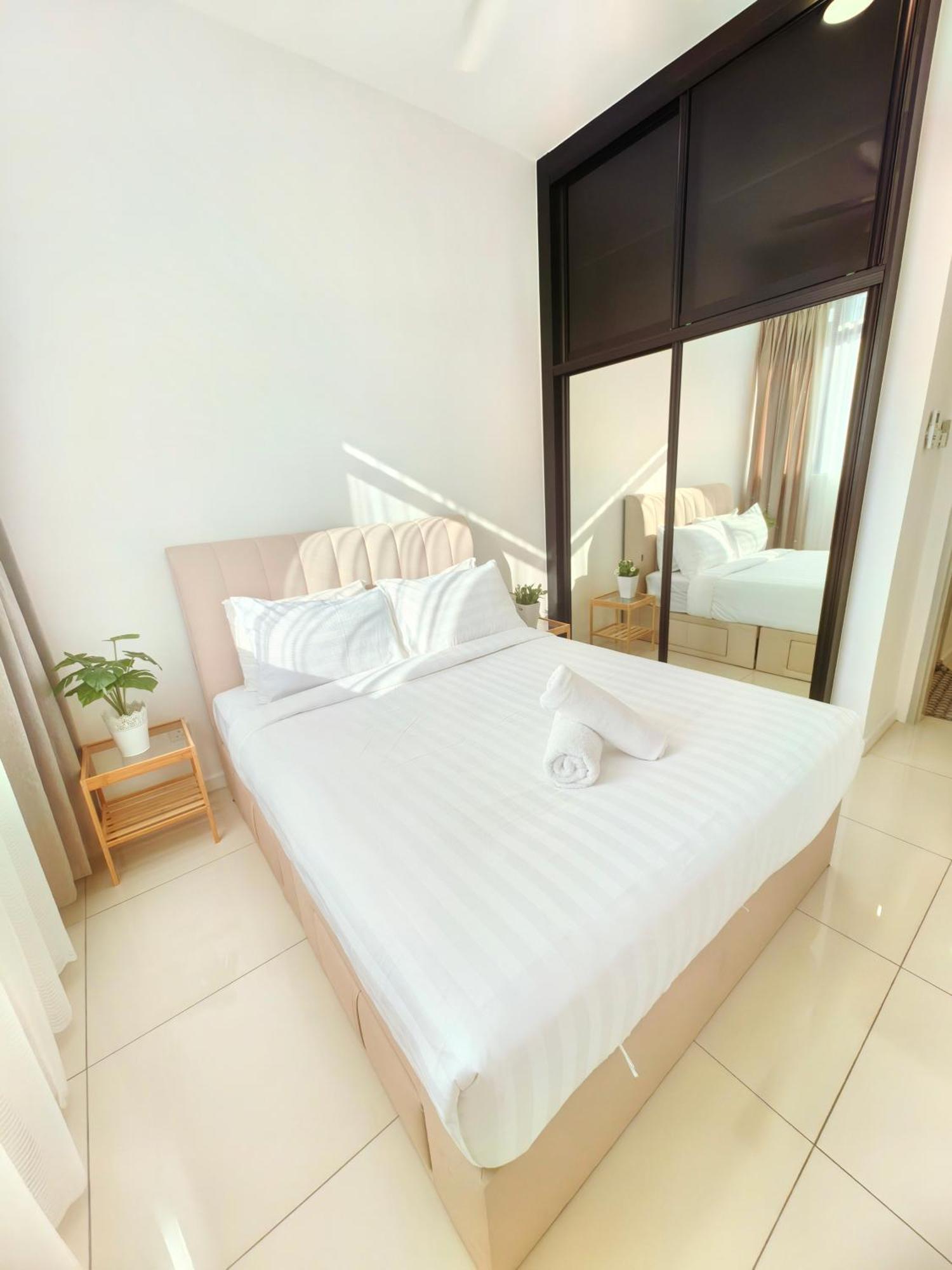 Chambers Residence Klcc Service Suites Kuala Lumpur Exteriör bild